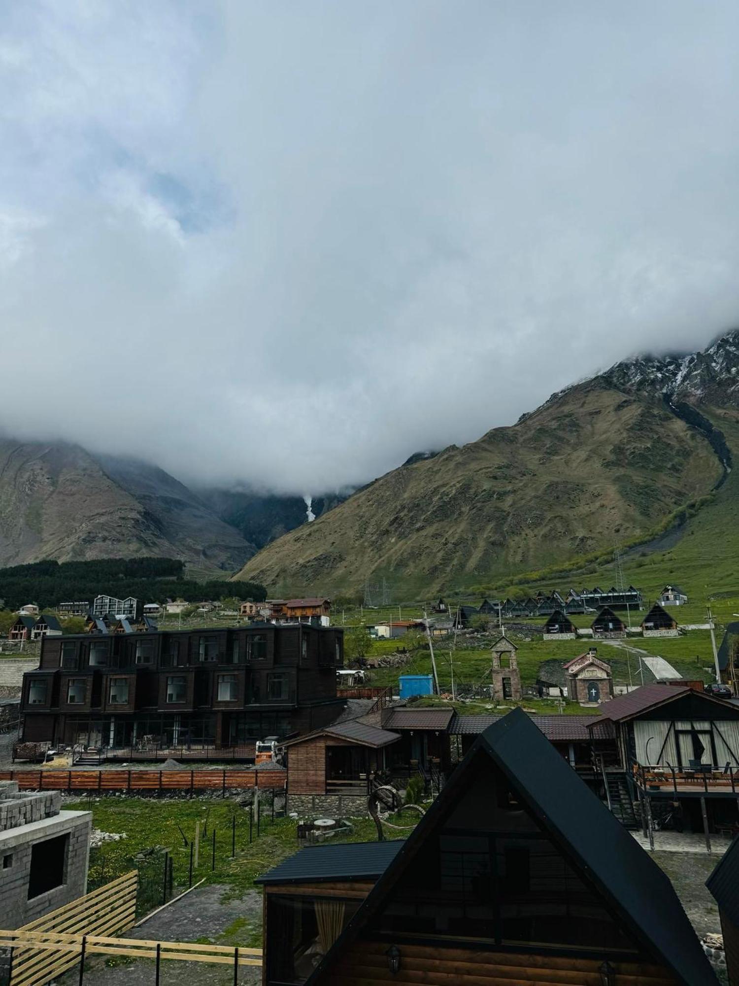 فندق Chalet Kazbegi المظهر الخارجي الصورة